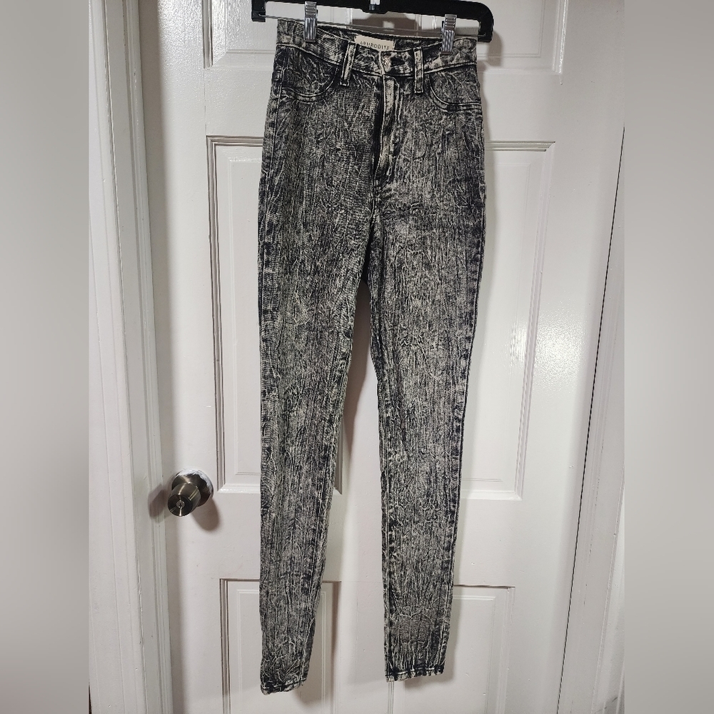 Women's Aphrodite High Waisted Black/White Skinny Jeans Size 3